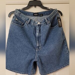 Vintage Mom Shorts